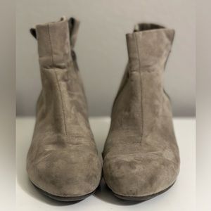 Gray Ankle Booties - sz. 7